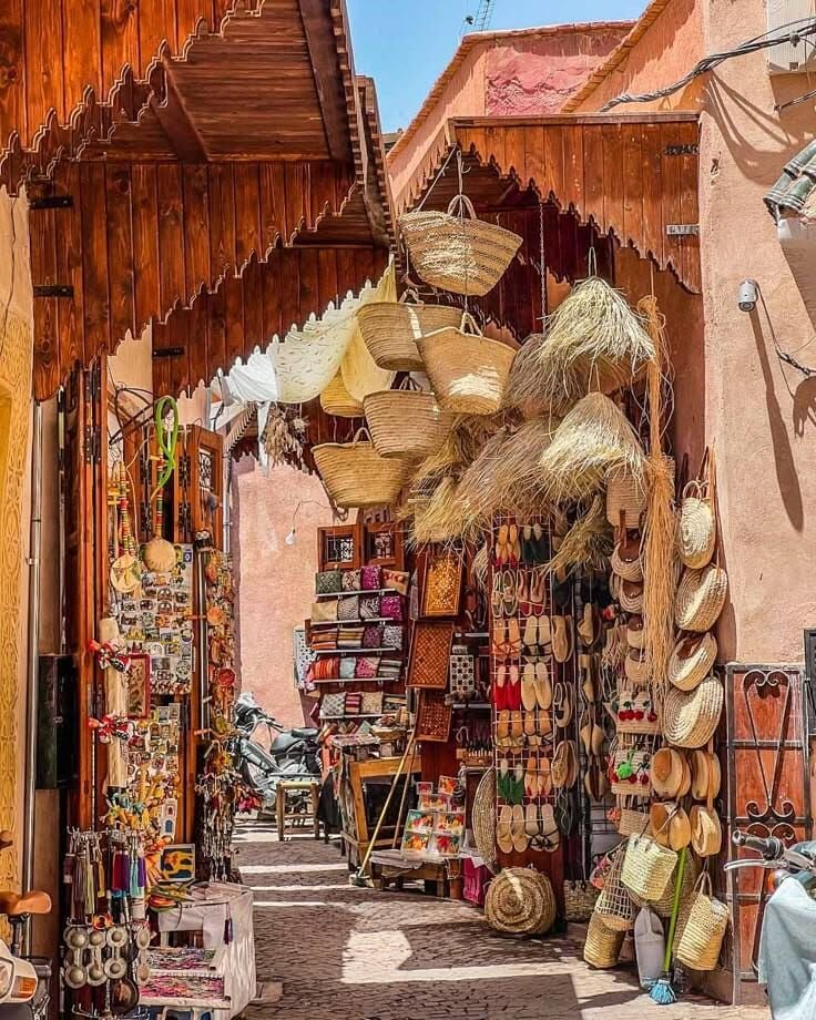 Guided Tour of Marrakech — Medina, Palaces & Souks